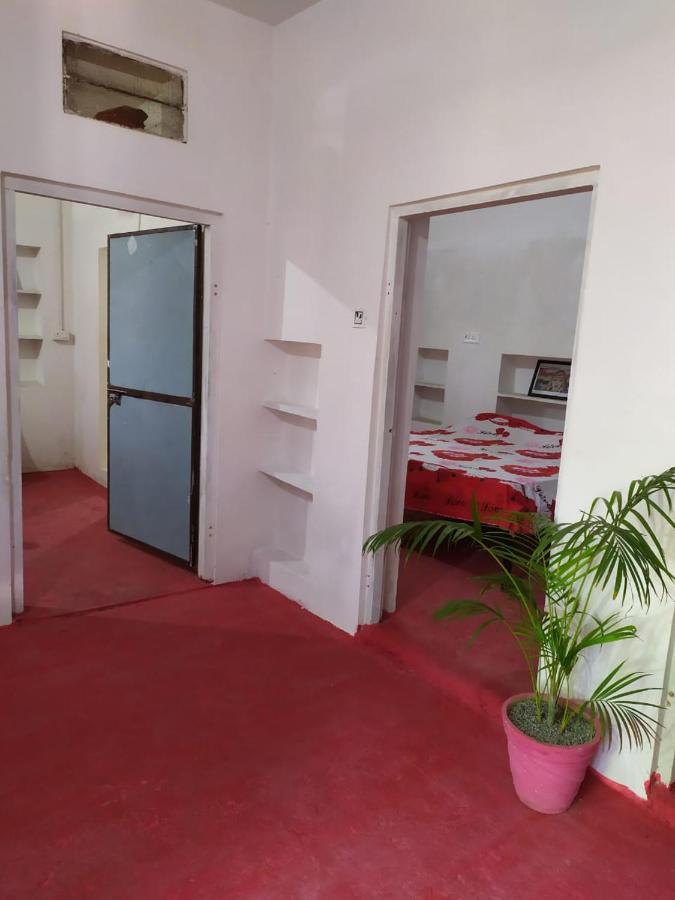 Hotel The Pushkar Flower Exterior photo